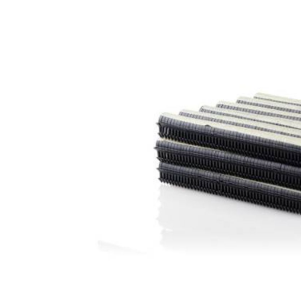 Cleme de ancorare a acului de capsator pentru fixarea țevilor